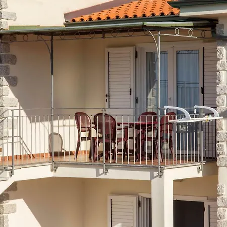 Gf Li Seddi Appartement