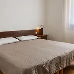 Gf Li Seddi Badesi