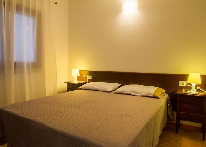 Gf Li Seddi * Badesi