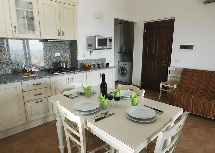 Gf Li Seddi Appartamento Badesi