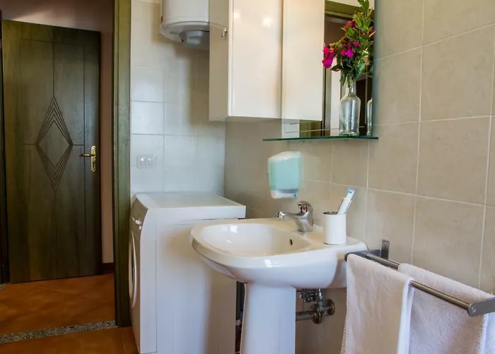 Gf Li Seddi Appartamento Badesi